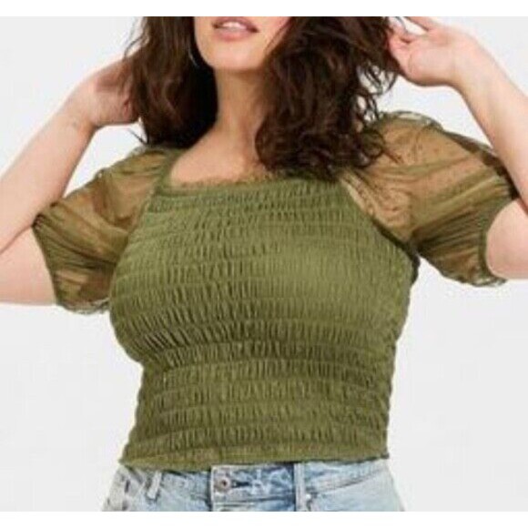 Torrid Top Size 4x or 26 Green Dot Mesh Square Neck Smocked Crop - Picture 1 of 7